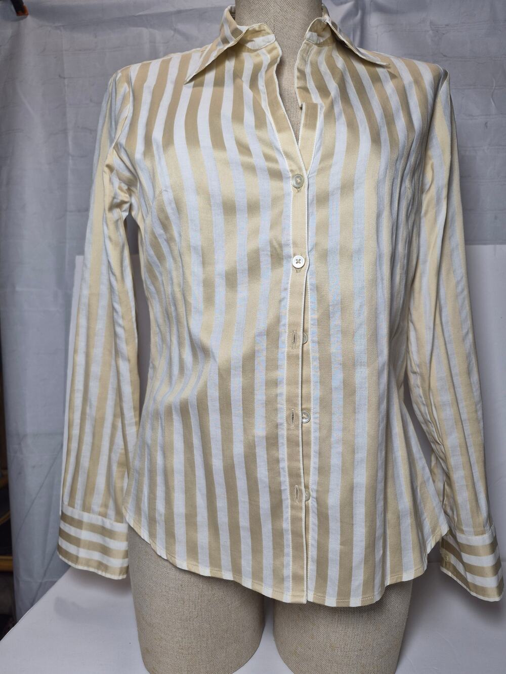 Banana Republic Long sleeves Size M. Blouse 100% Cotton